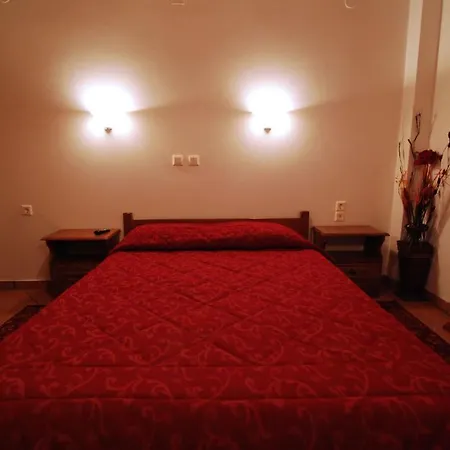 Апартаменты To Spiti Tis Pareas